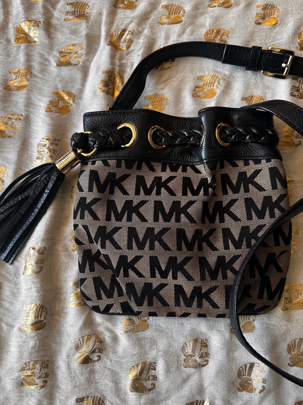 Michael Kors - Black Logo Drawstring Crossbody Bag